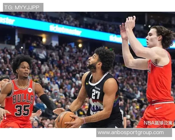 穆雷轻伤不下火线再创佳绩单场52分展现超强实力 穆雷轻伤不下火线再创佳绩单场52分展现超强实力